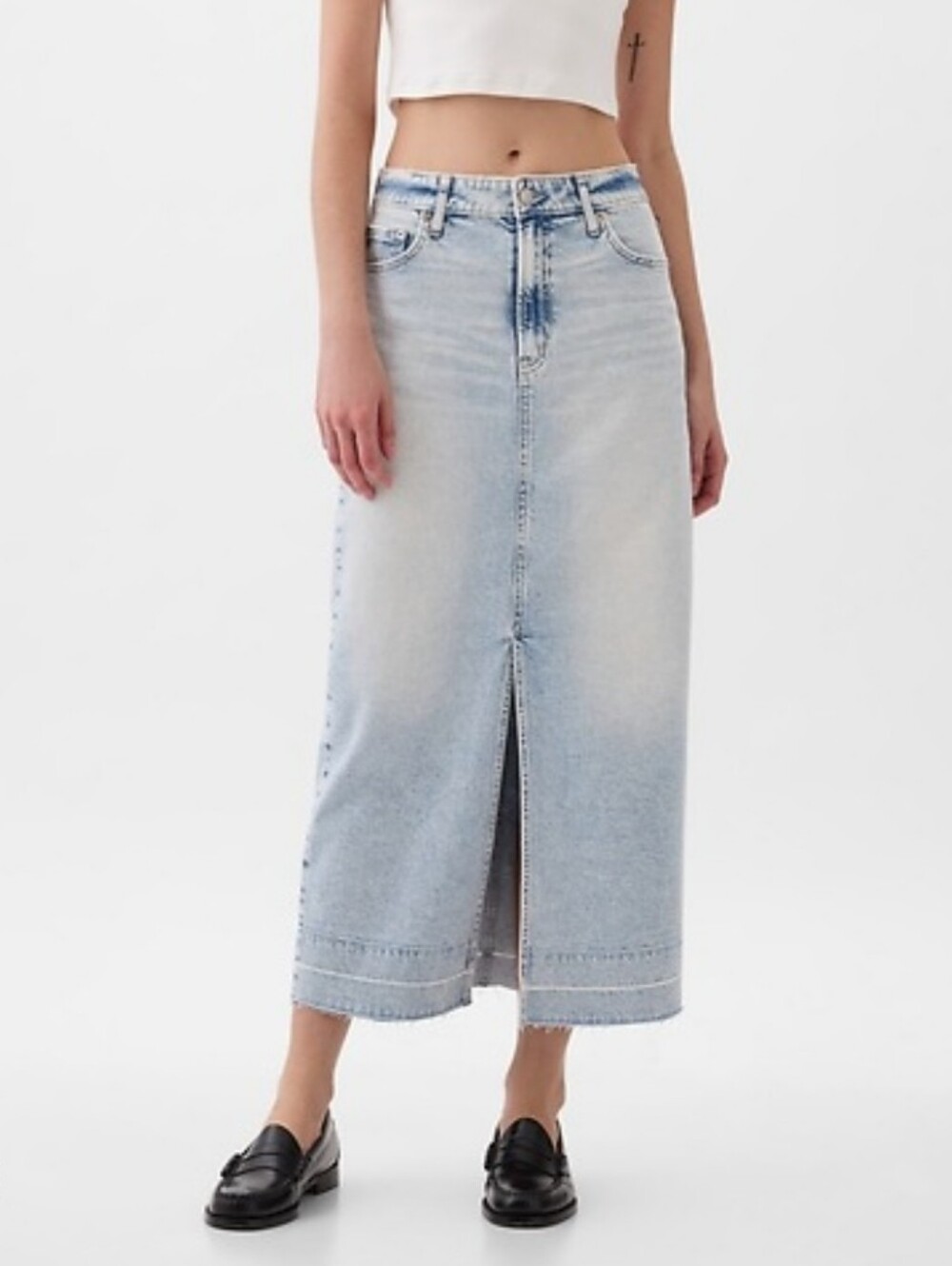Gap Denim Midi Skirt Raw Hem Slit Light Wash Indigo Size 27/4